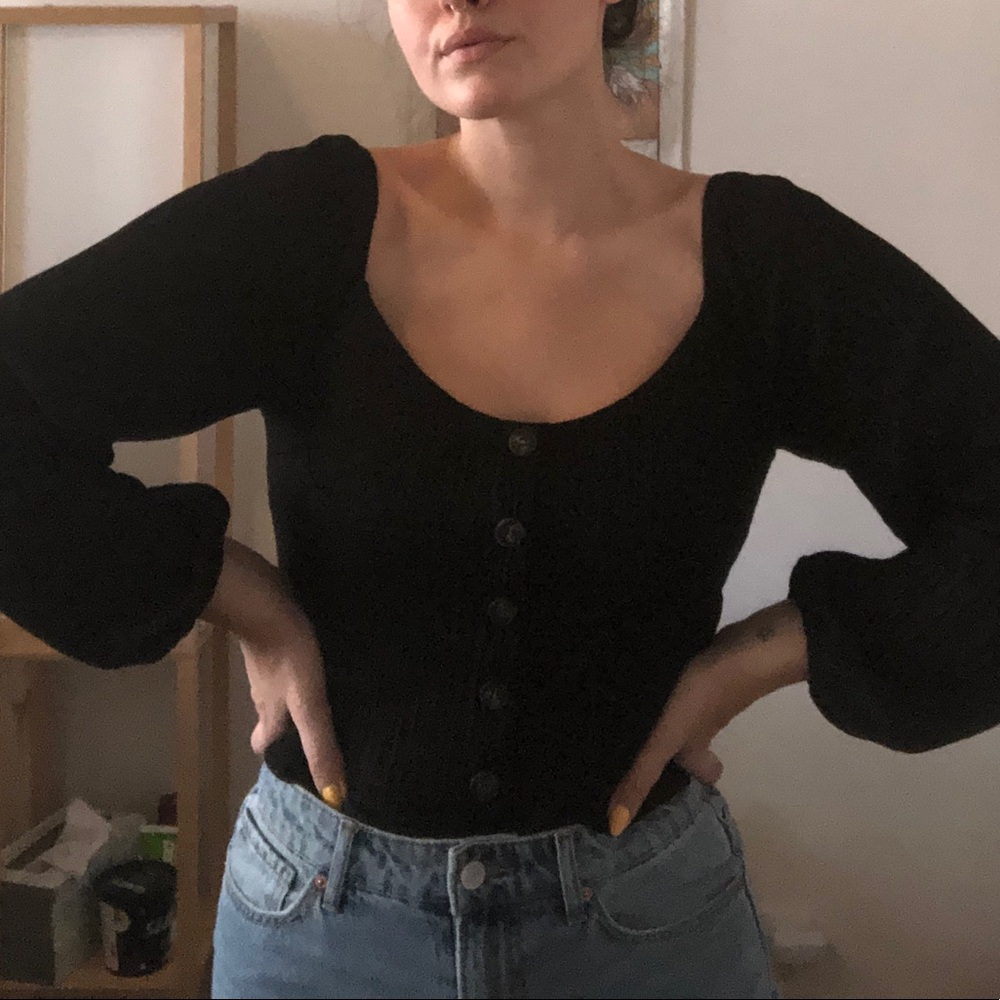 Black Bishop Sleeve Cropped Blouse